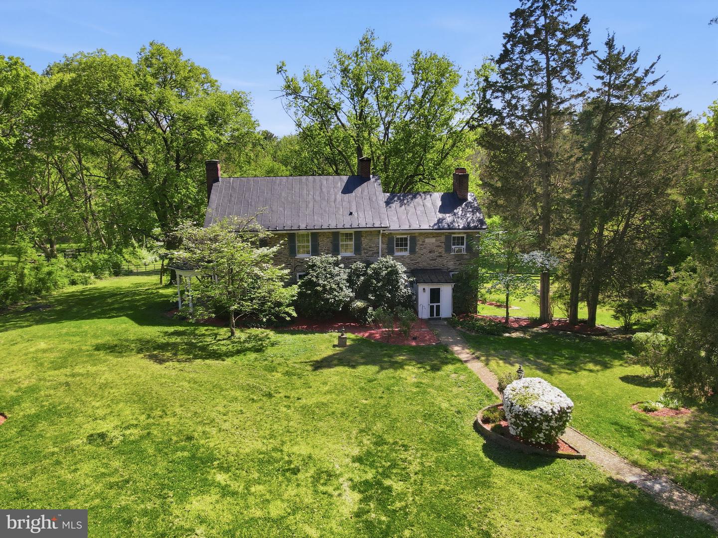 38863 Ridge Ct Property Photo 4