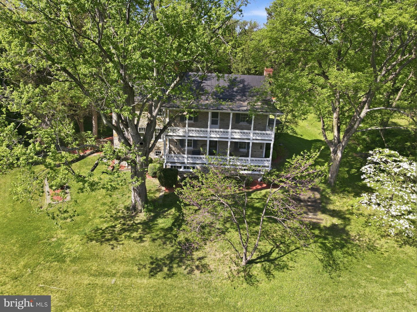 38863 Ridge Ct Property Photo 6