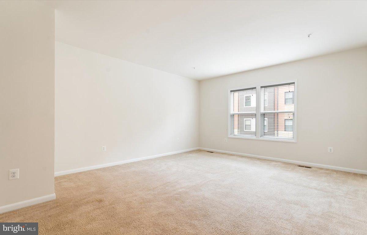20532 Milbridge Ter Property Photo 17