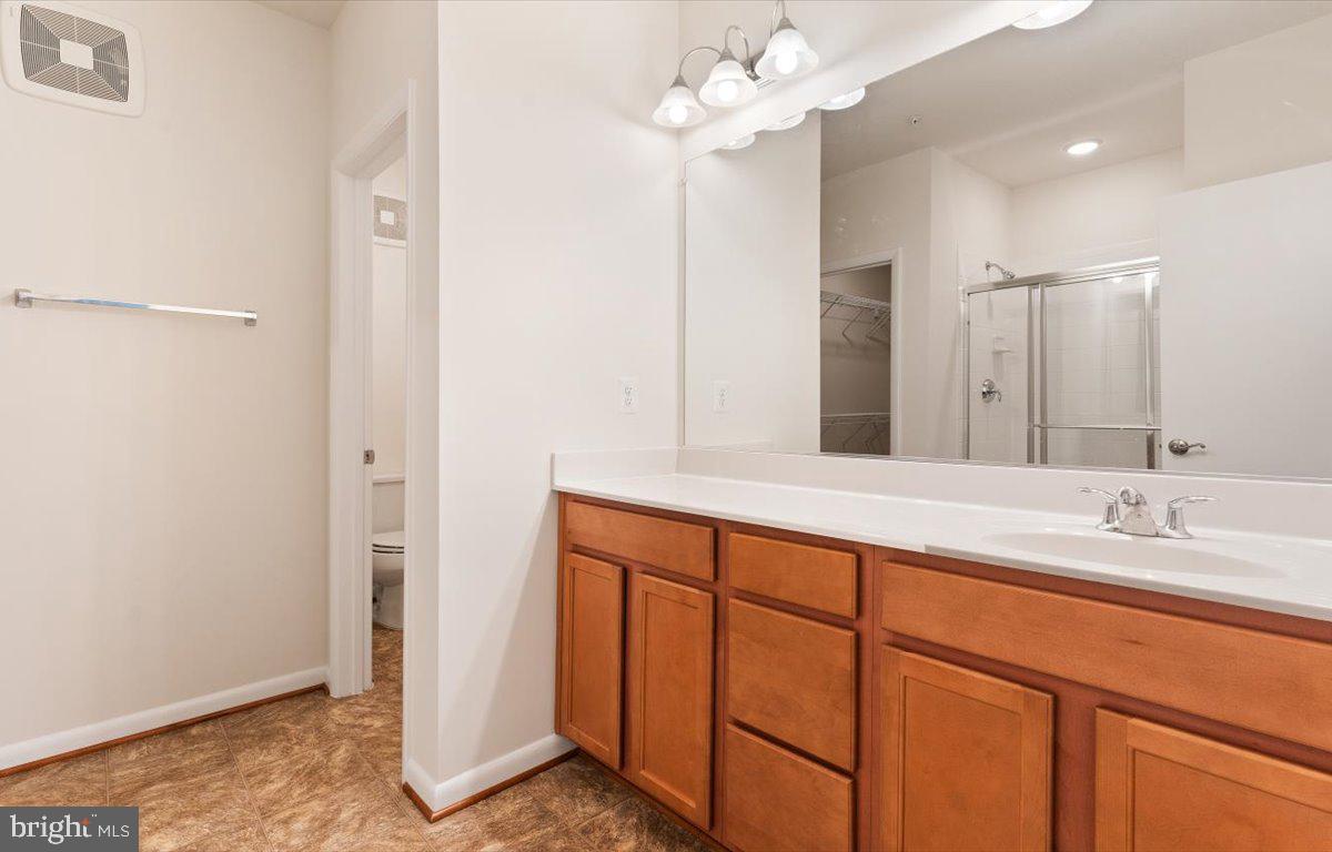 20532 Milbridge Ter Property Photo 22