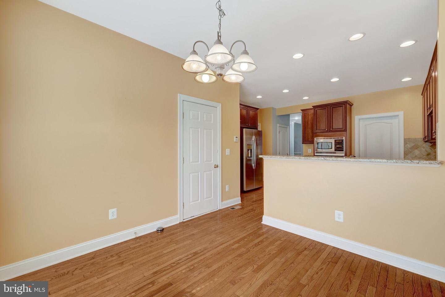 22862 Quante Sq Property Photo 6