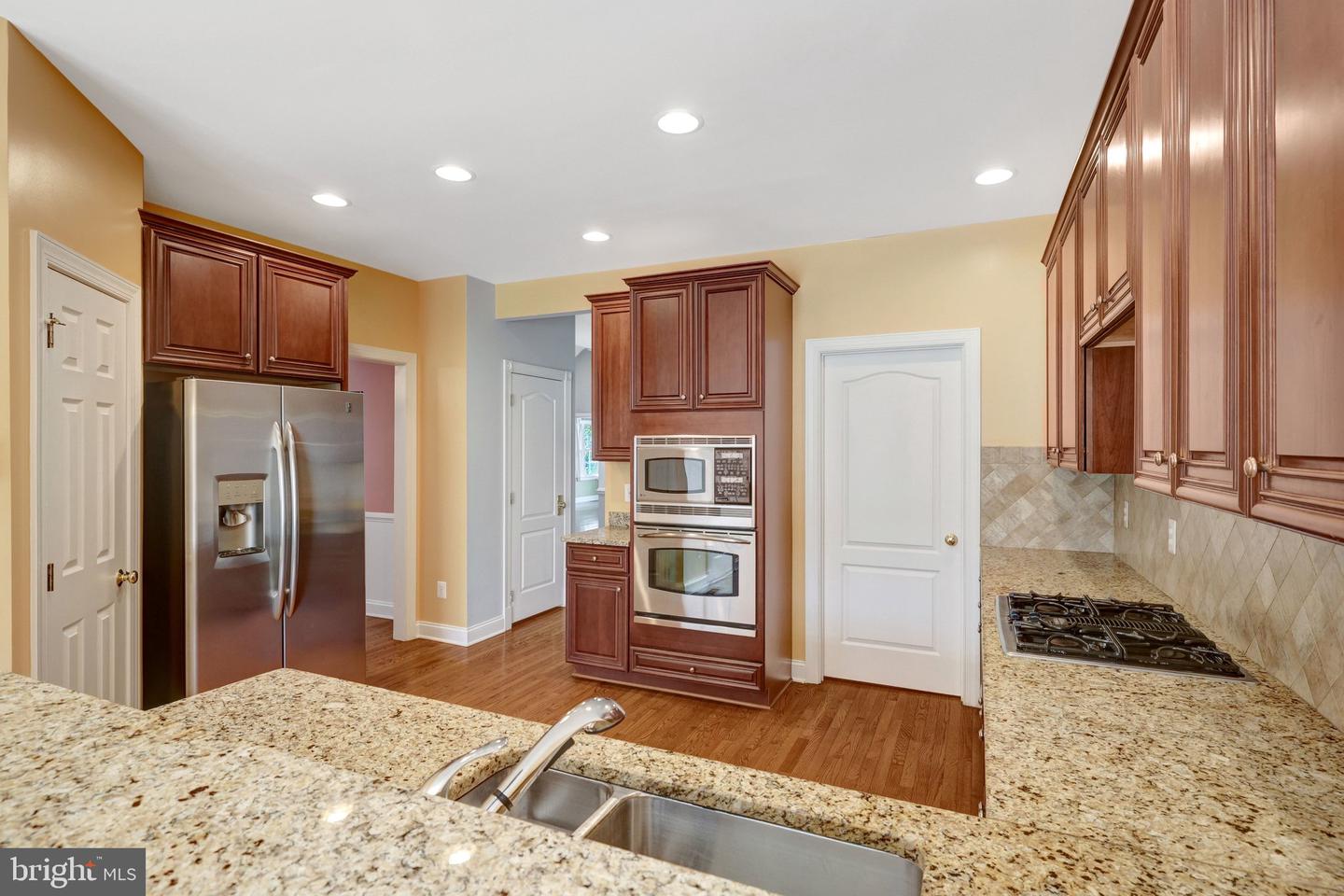 22862 Quante Sq Property Photo 11