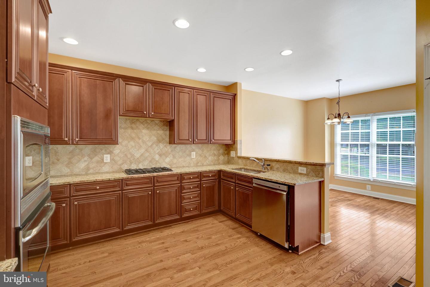 22862 Quante Sq Property Photo 13