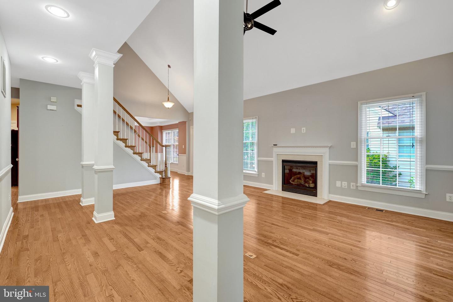22862 Quante Sq Property Photo 18