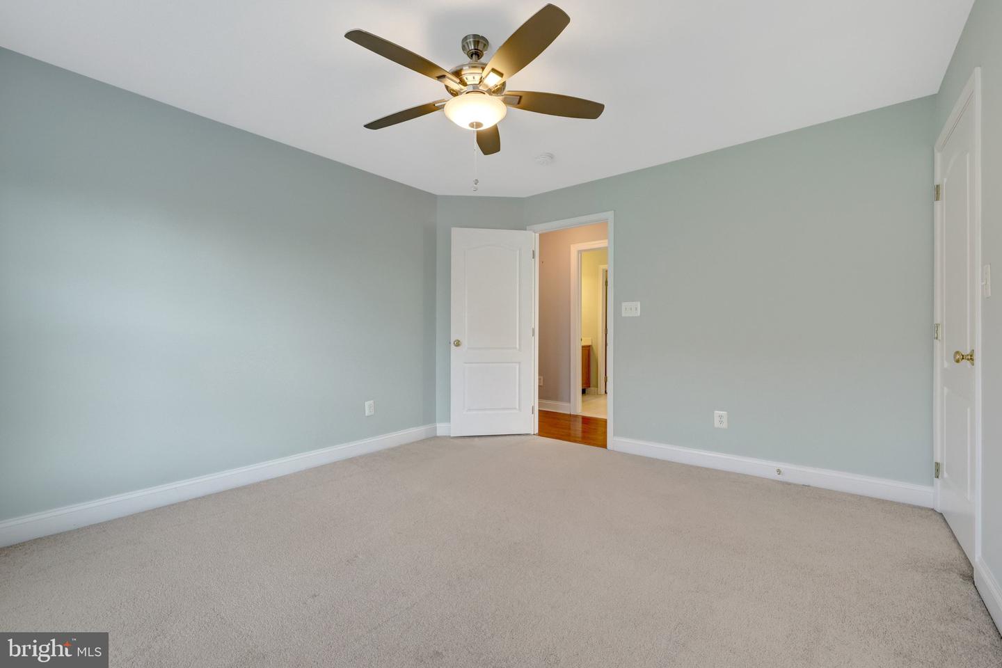 22862 Quante Sq Property Photo 56