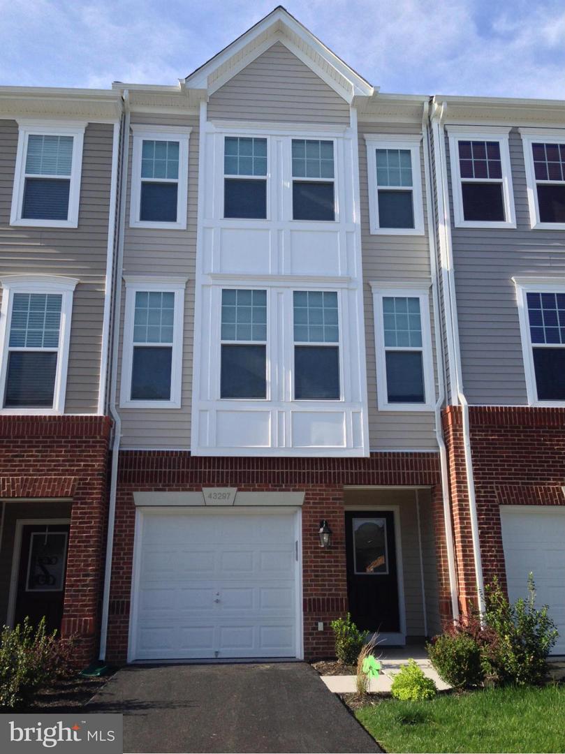 43297 Novi Ter Property Photo 1