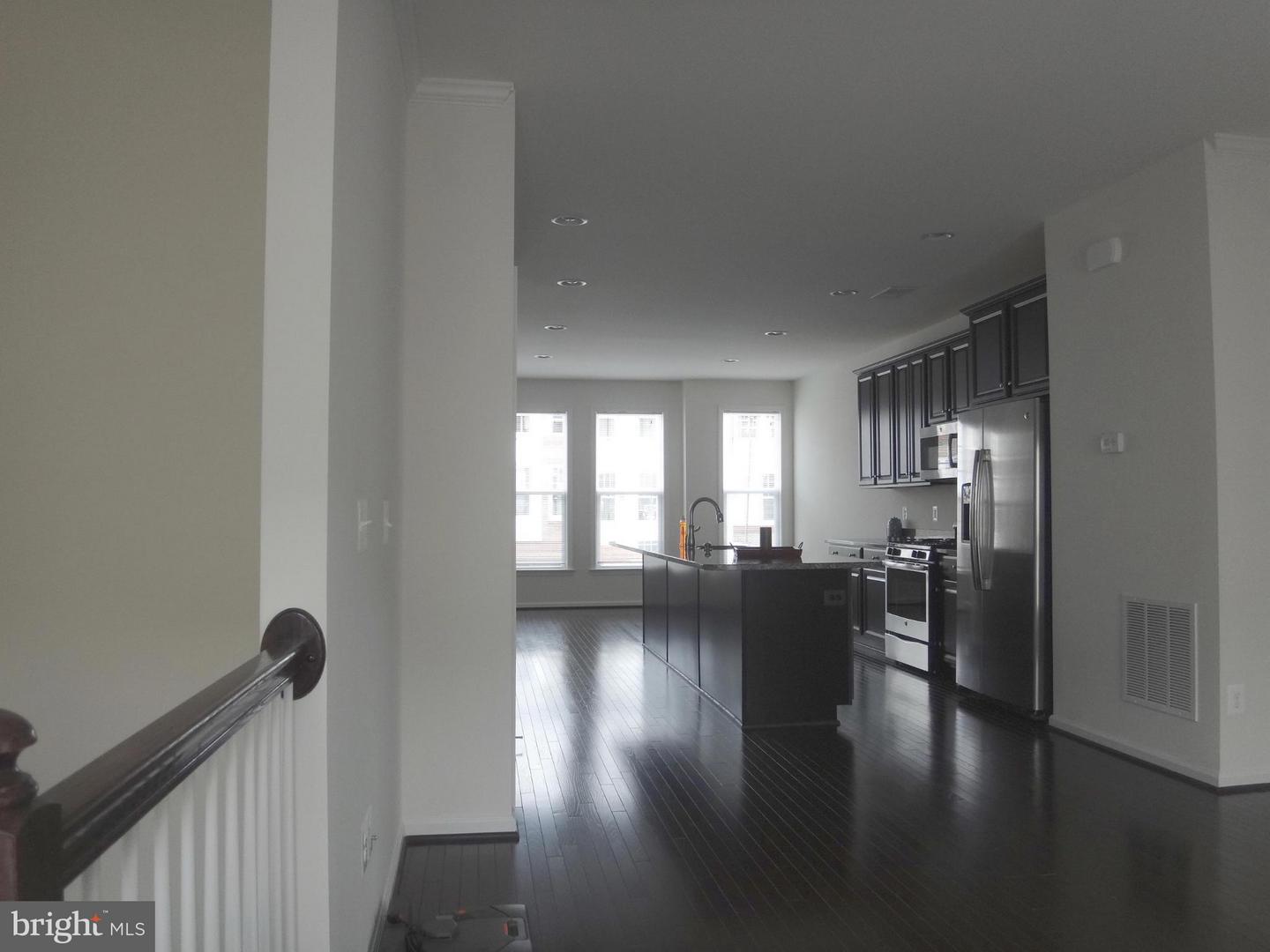 43297 Novi Ter Property Photo 4