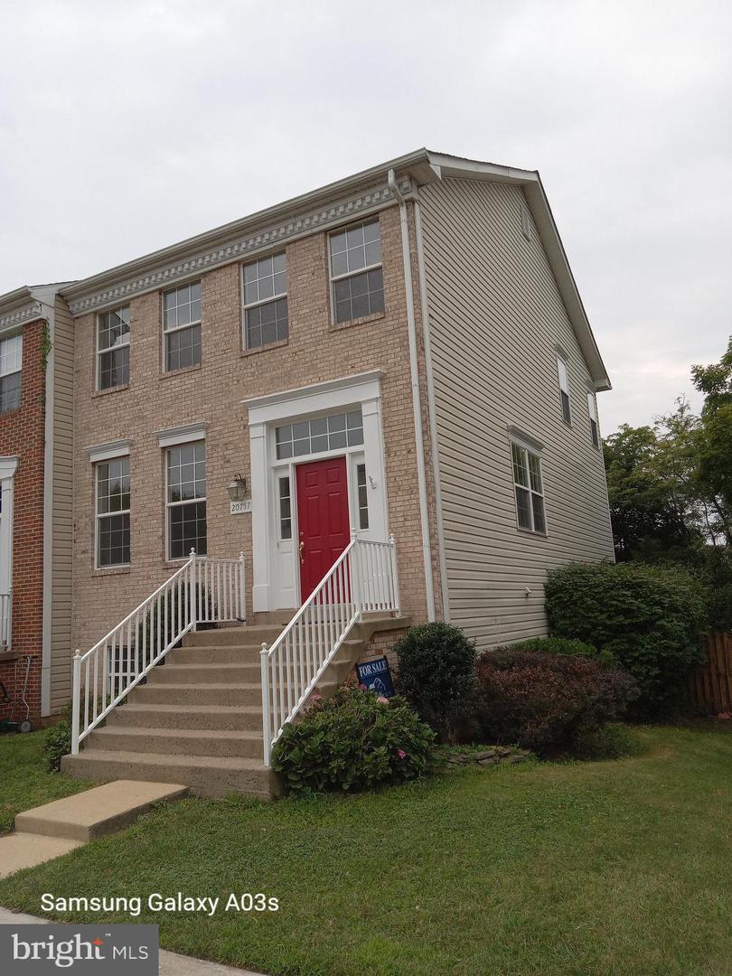 20757 Hollow Falls Ter Property Photo 1
