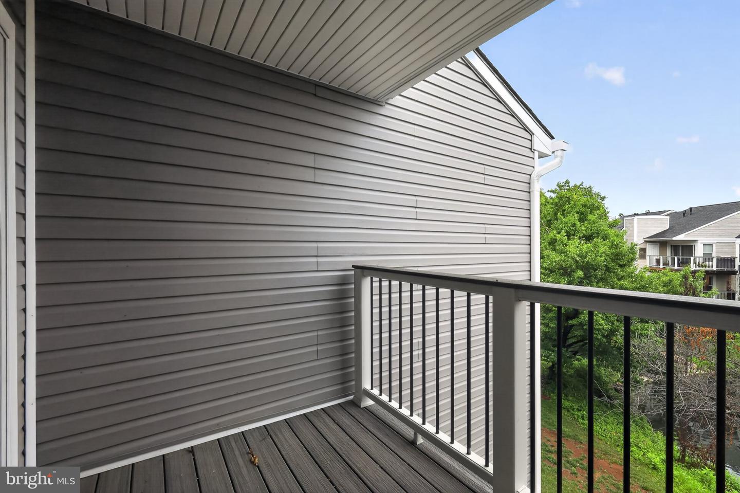 20604 Cornstalk Ter #301 Property Photo 6
