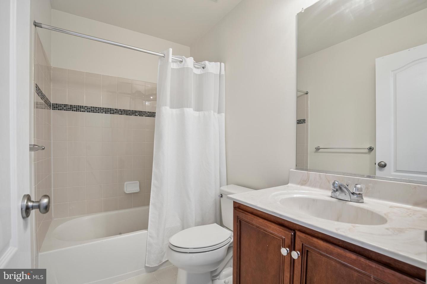 43283 Mitcham Sq Property Photo 29