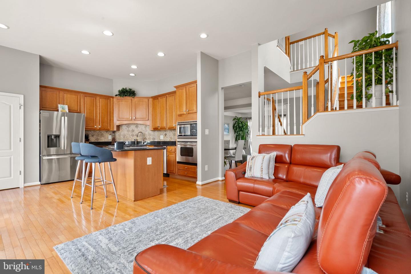 22016 Dilworth Sq Property Photo 2