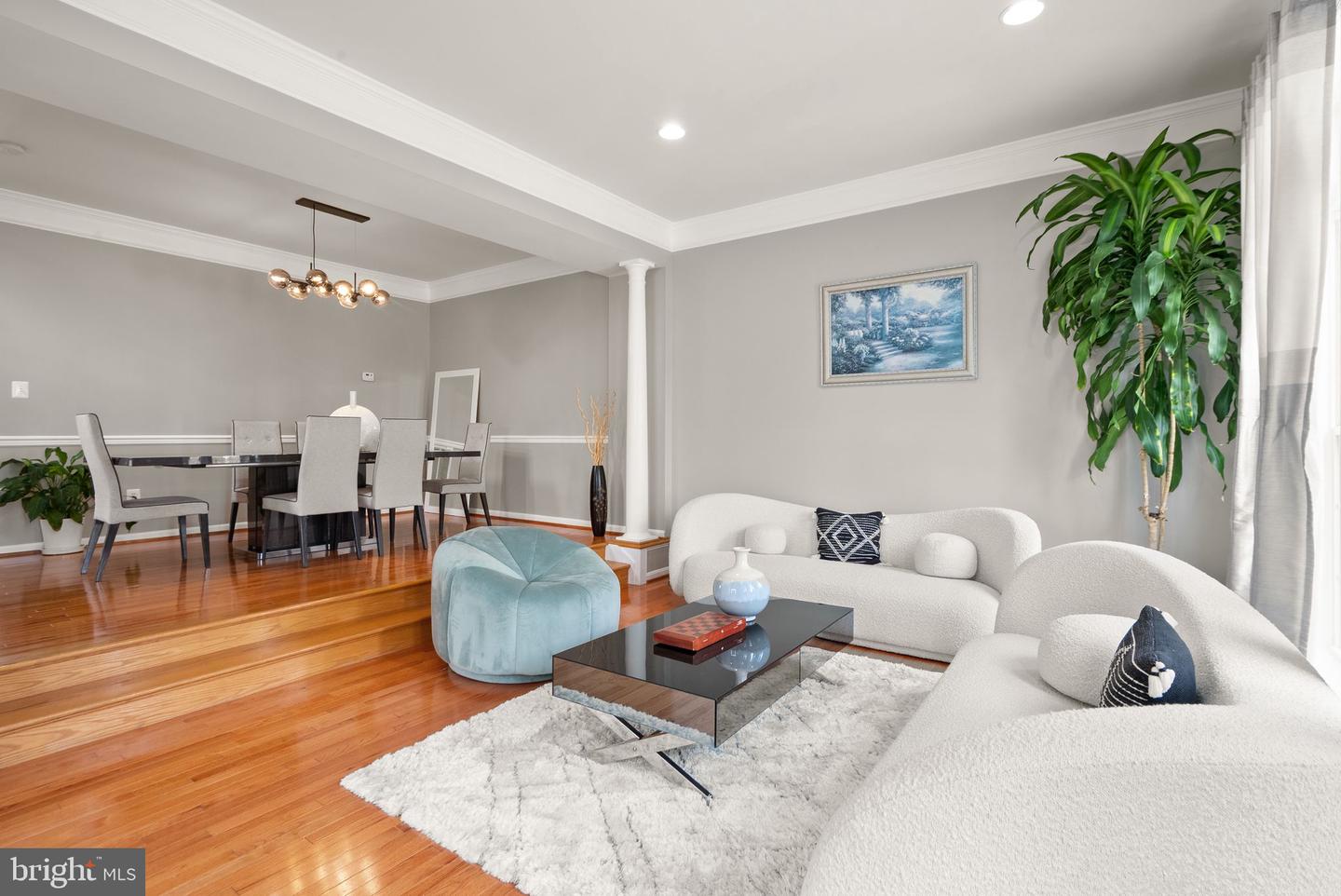 22016 Dilworth Sq Property Photo 9