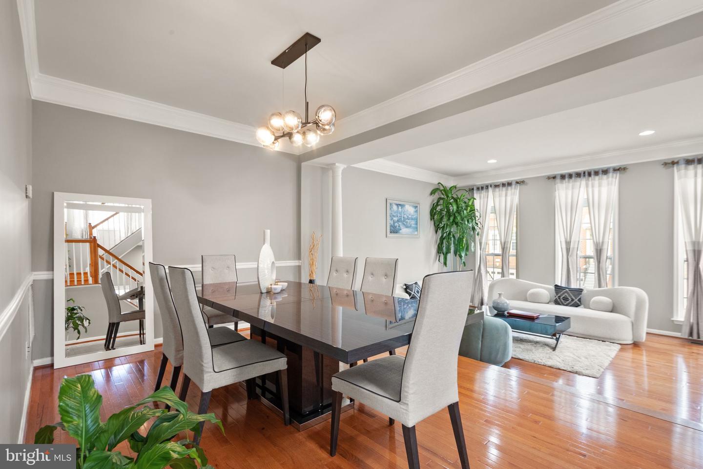 22016 Dilworth Sq Property Photo 14