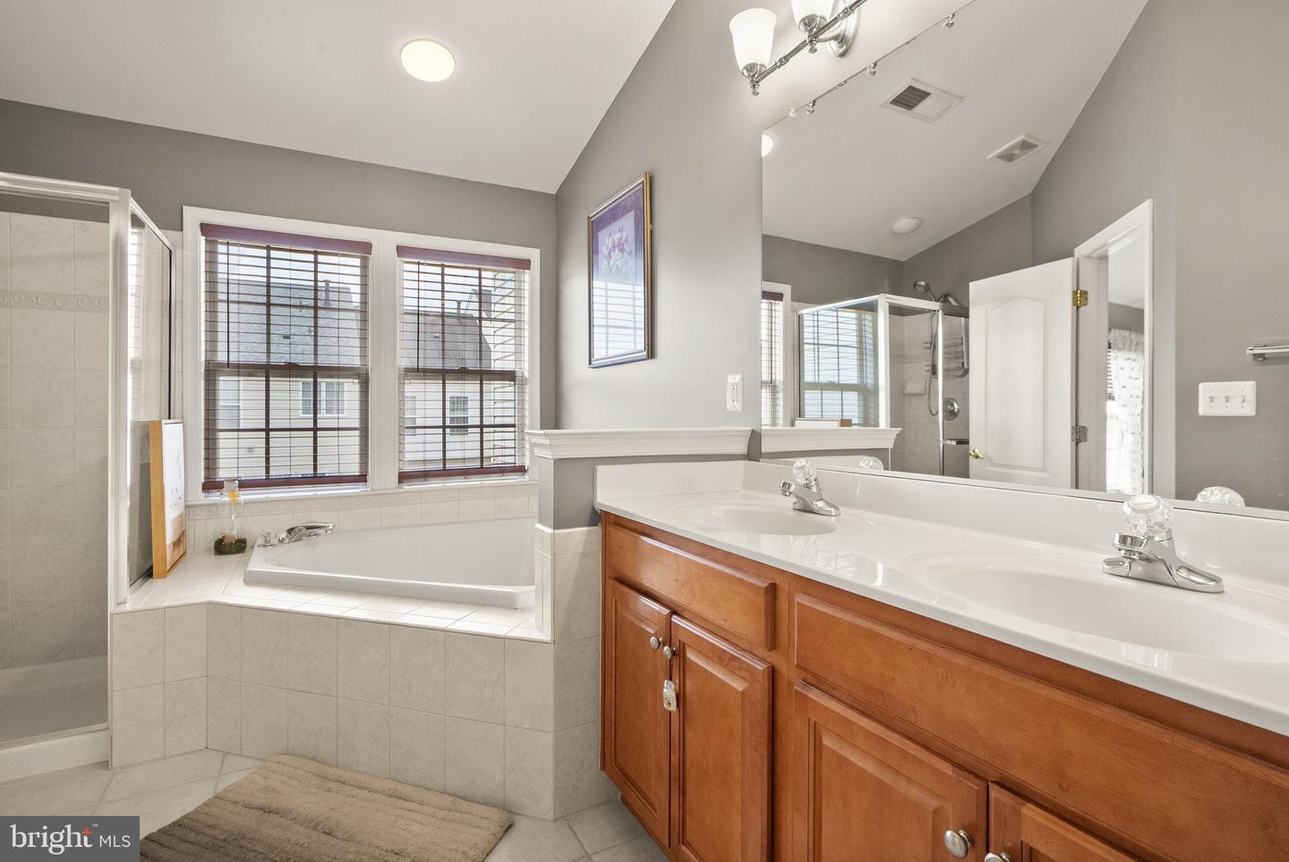 22016 Dilworth Sq Property Photo 23