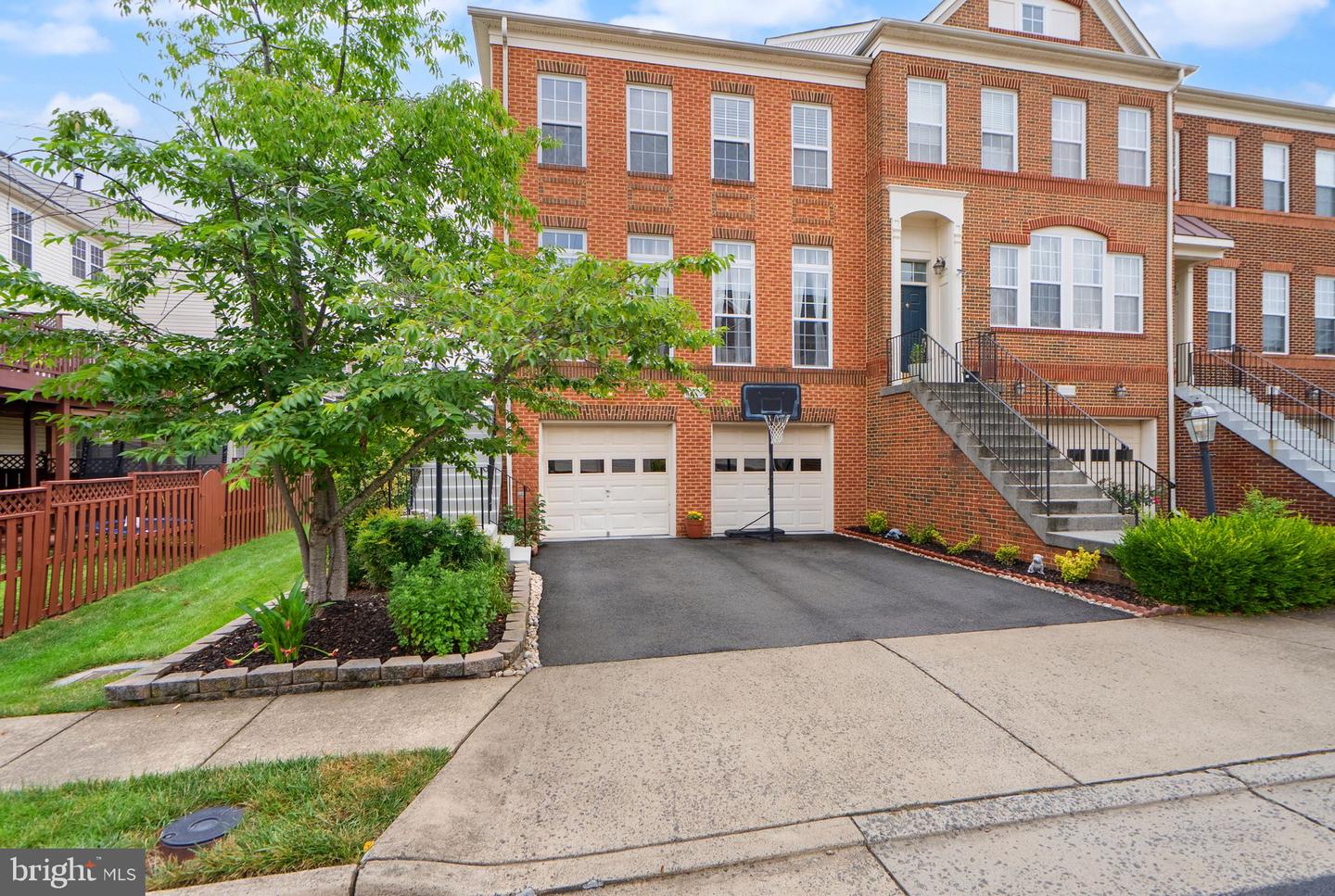 22016 Dilworth Sq Property Photo 41