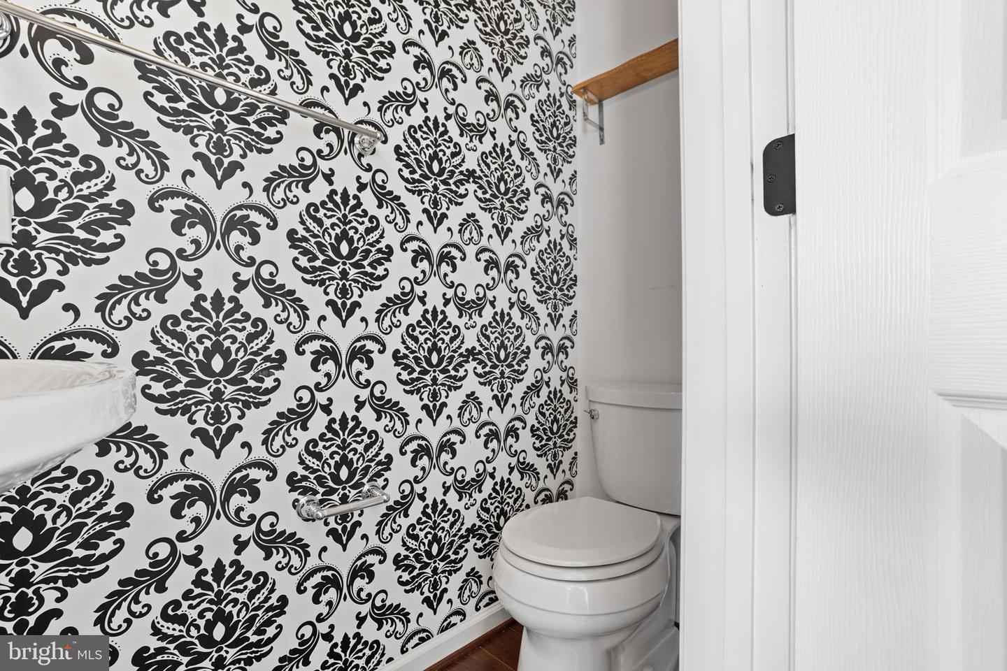 42243 Canary Grass Sq Property Photo 15