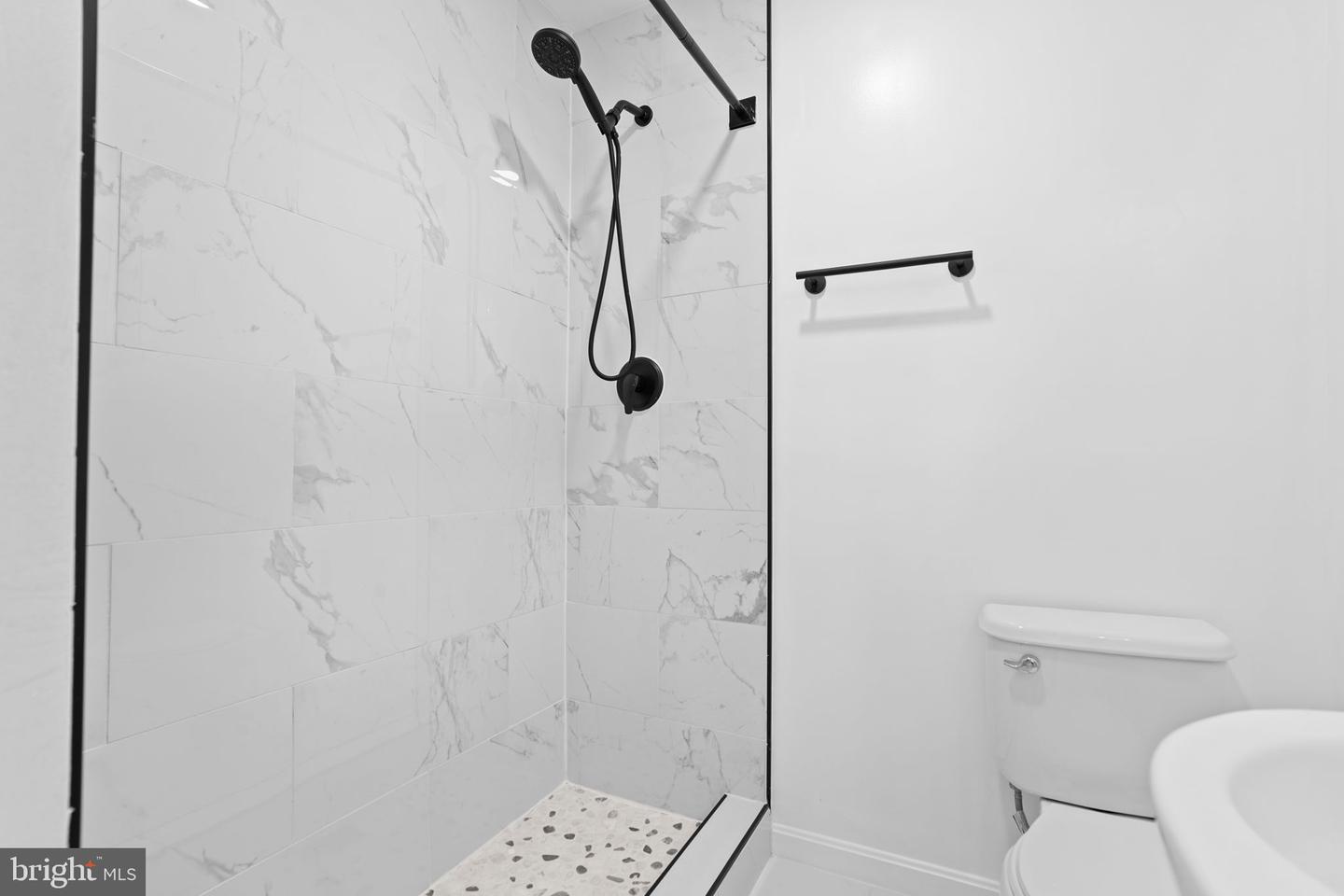 42243 Canary Grass Sq Property Photo 42