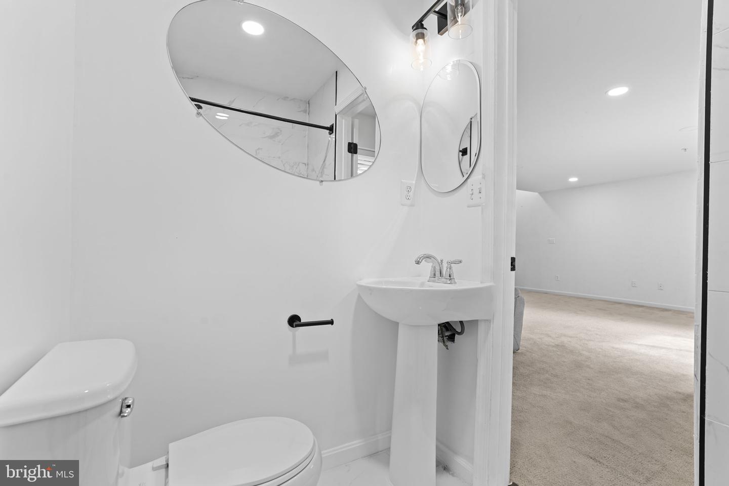 42243 Canary Grass Sq Property Photo 43