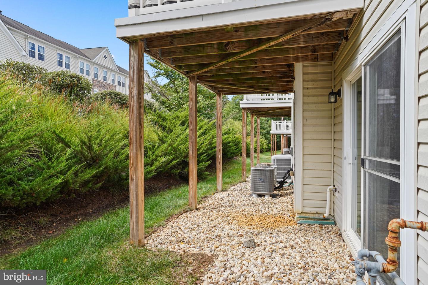 42243 Canary Grass Sq Property Photo 44