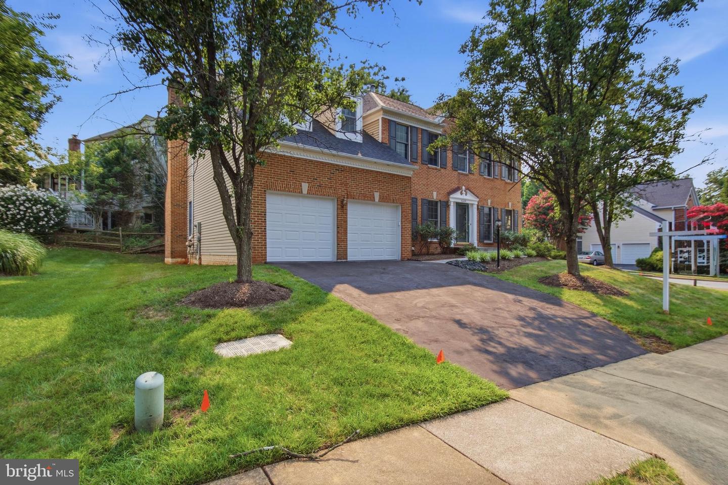 46405 Esterbrook Cir Property Photo 4