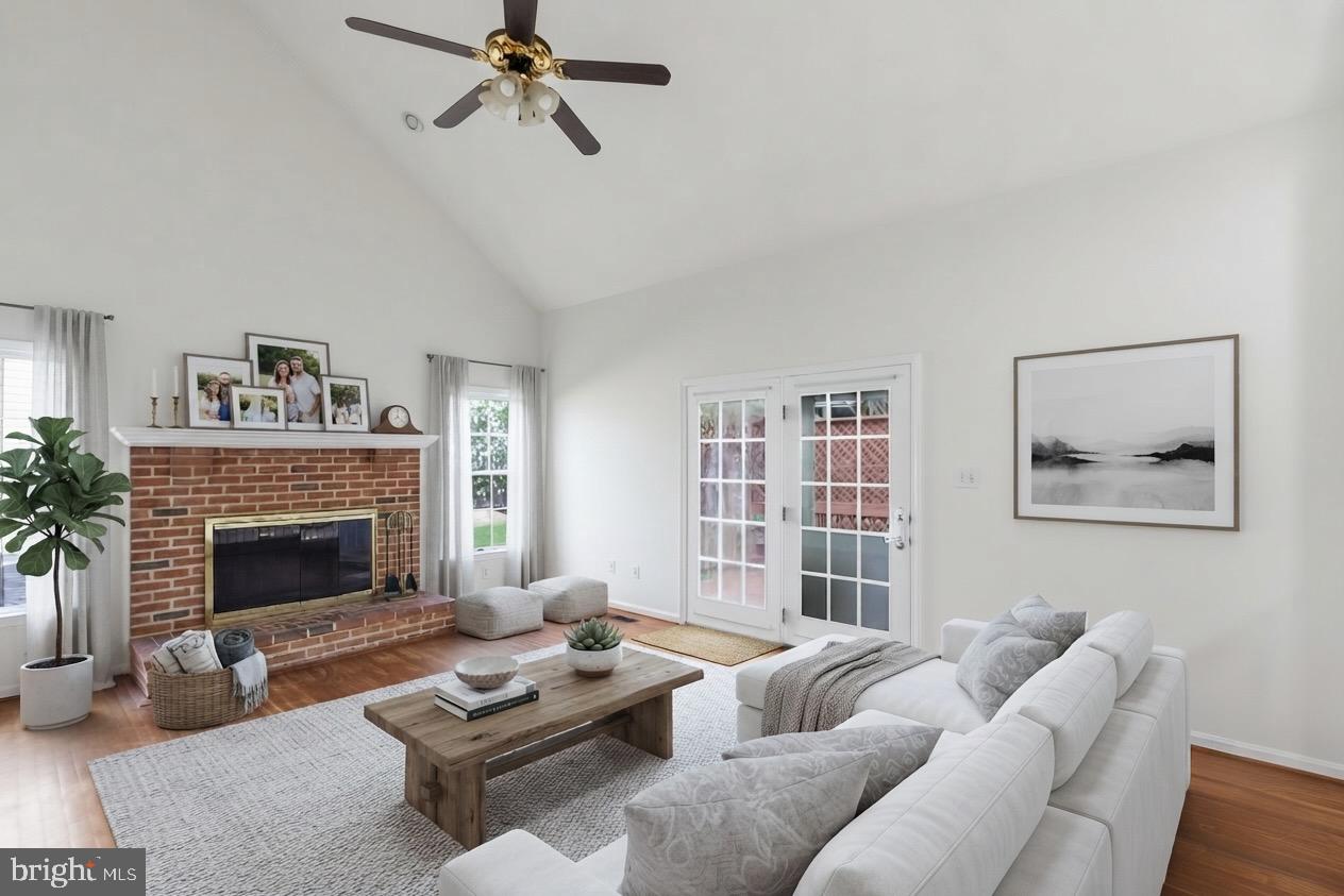 46405 Esterbrook Cir Property Photo 8