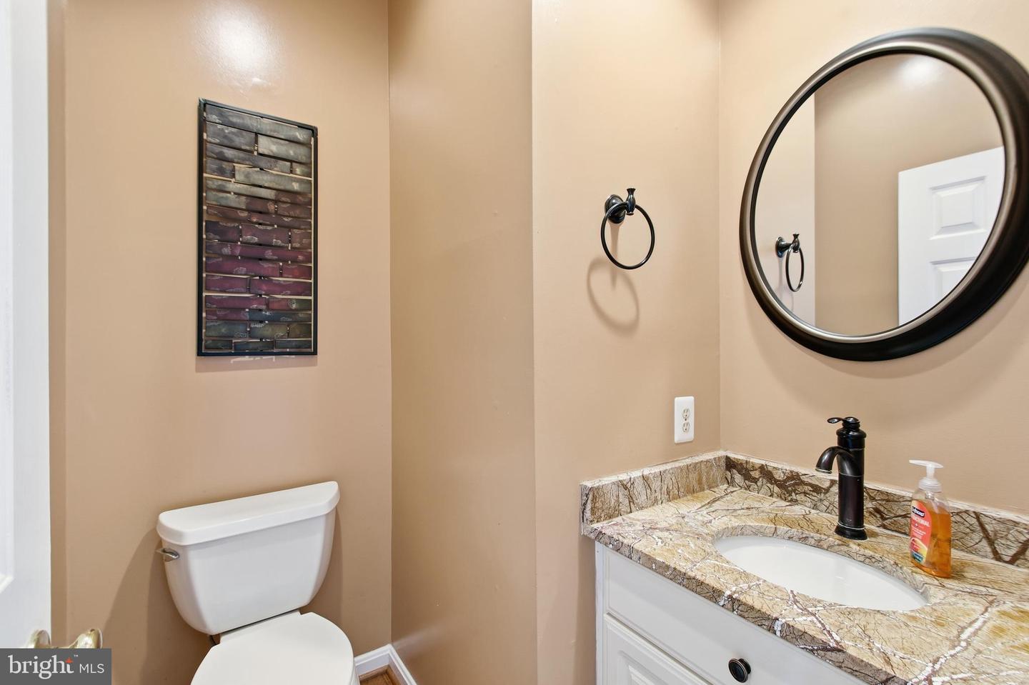 46405 Esterbrook Cir Property Photo 11
