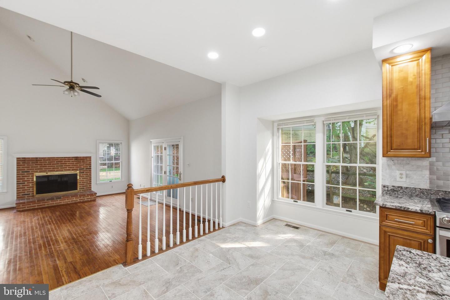 46405 Esterbrook Cir Property Photo 17
