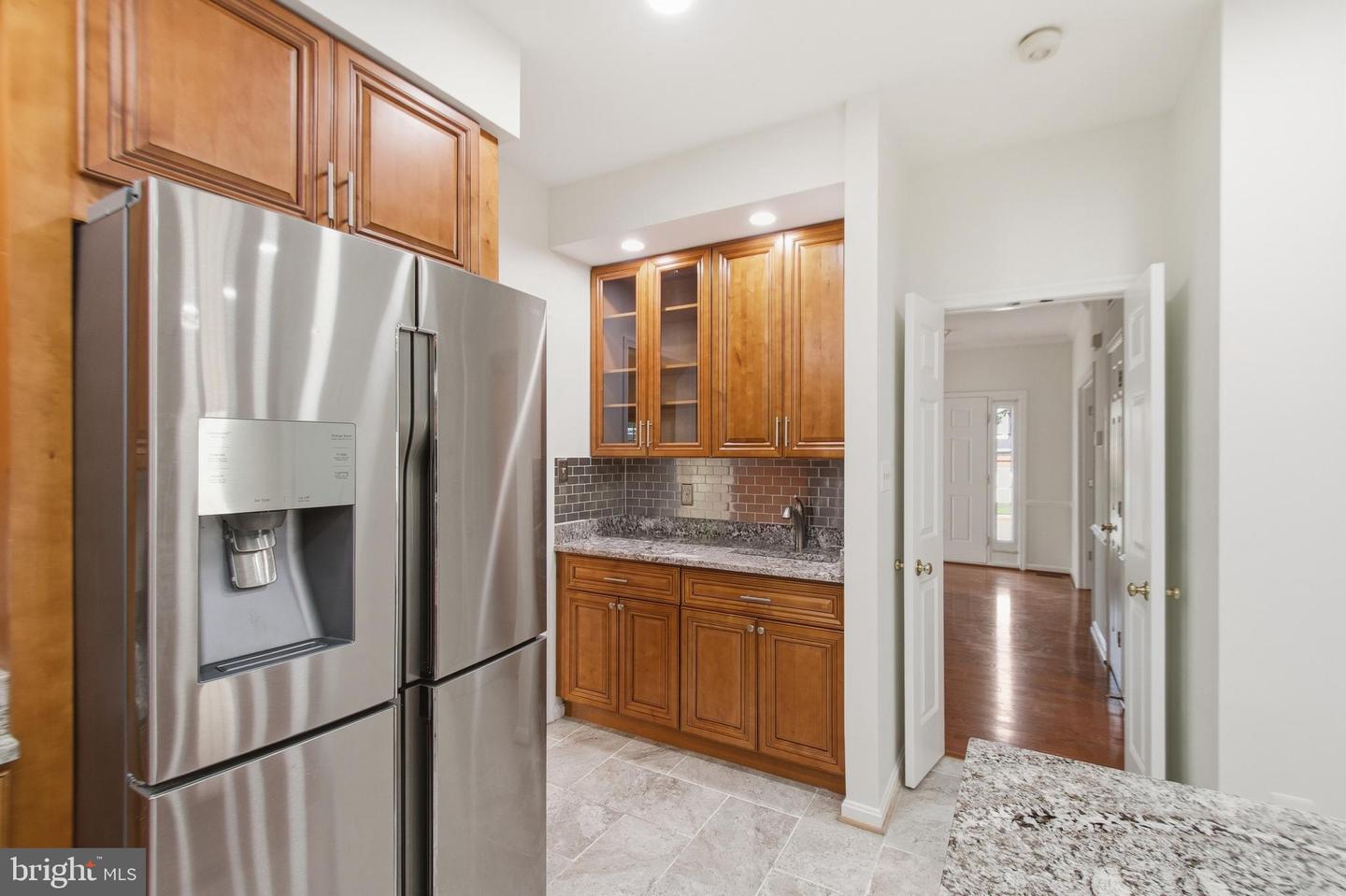 46405 Esterbrook Cir Property Photo 24