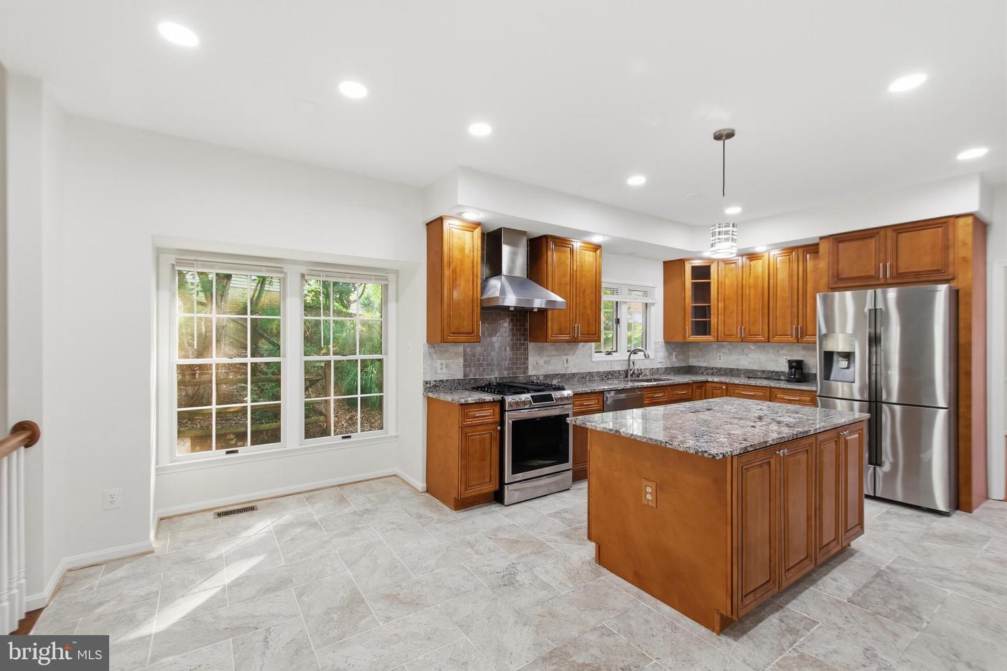46405 Esterbrook Cir Property Photo 25