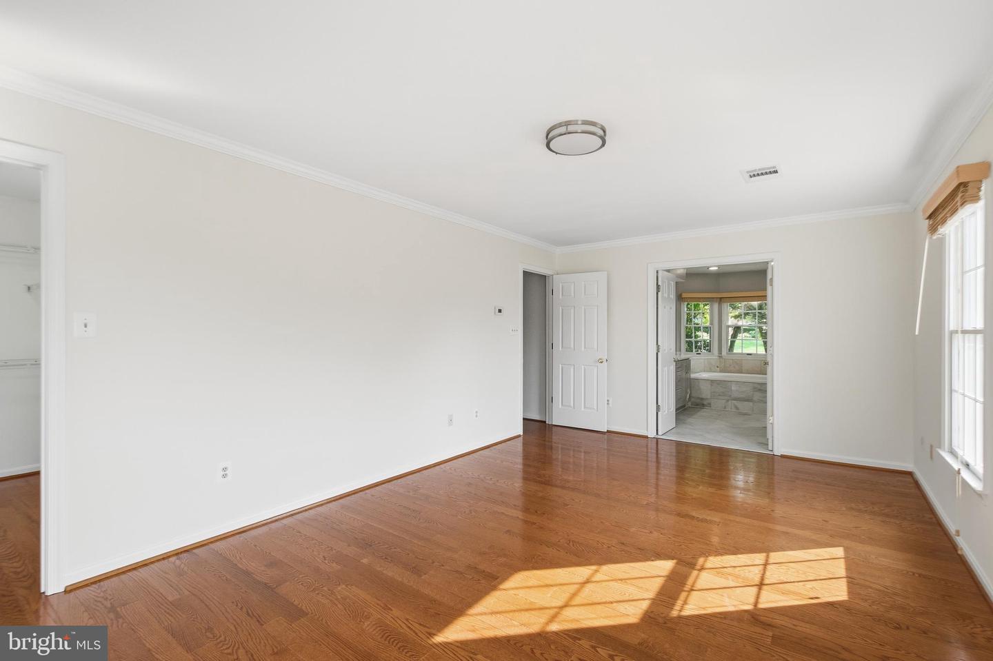 46405 Esterbrook Cir Property Photo 35