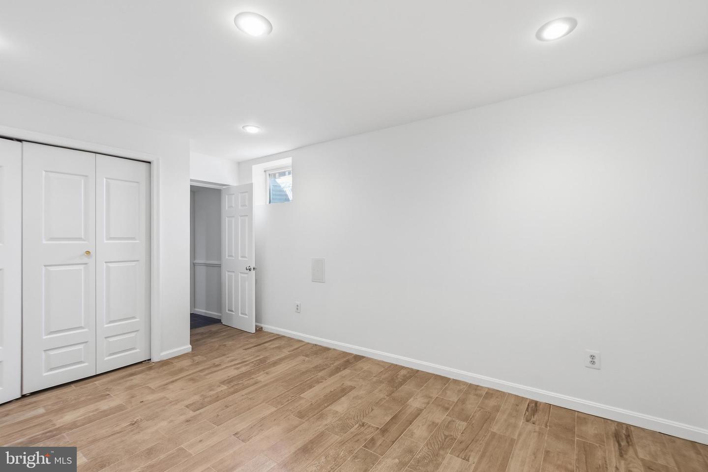 46405 Esterbrook Cir Property Photo 54