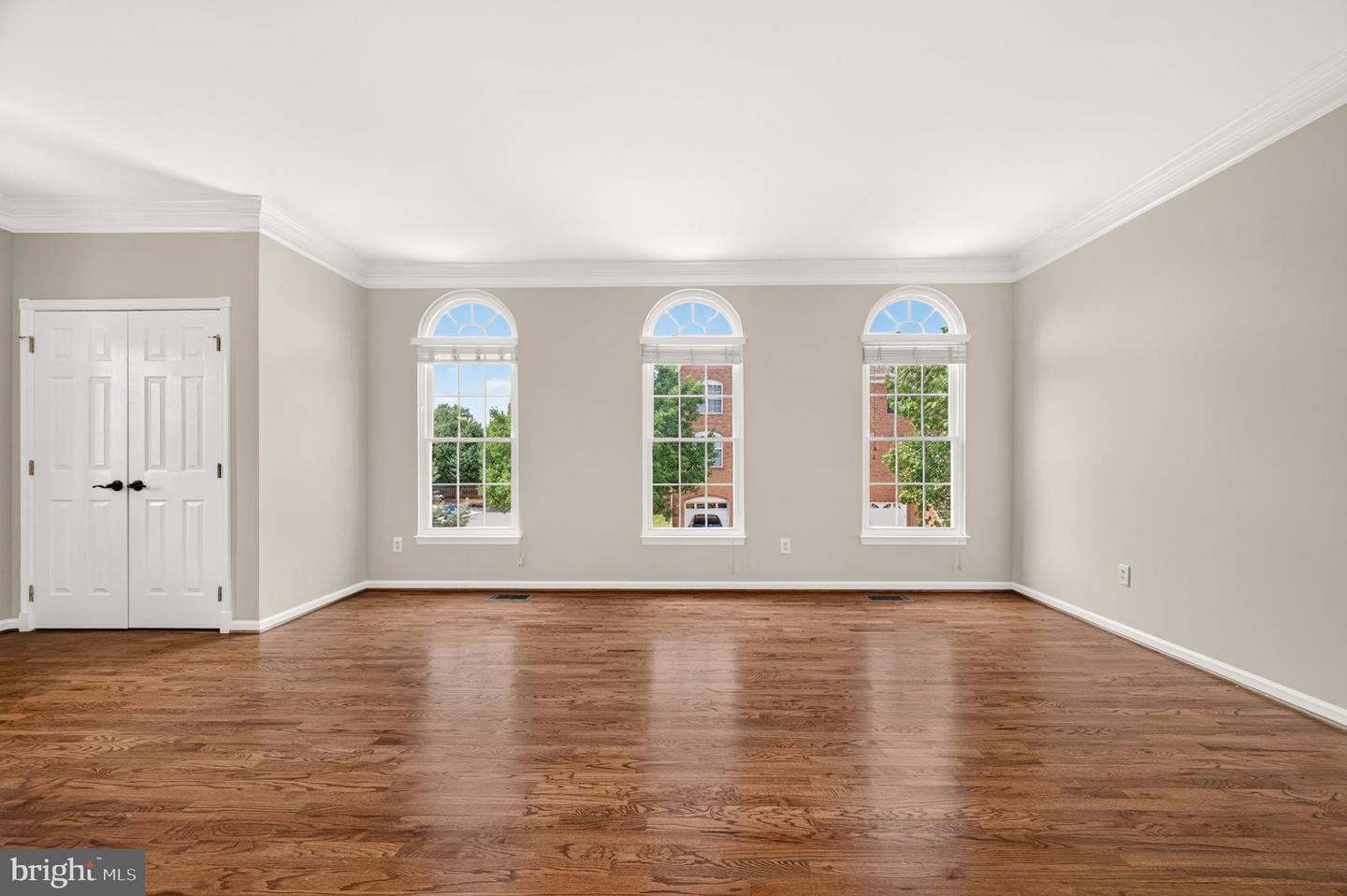 43715 Clemens Ter Property Photo 6