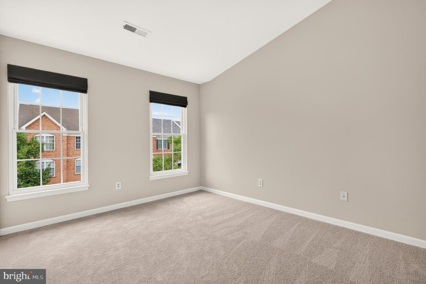 43715 Clemens Ter Property Photo 41
