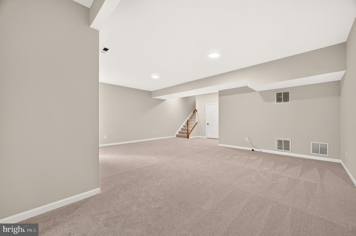 43715 Clemens Ter Property Photo 48