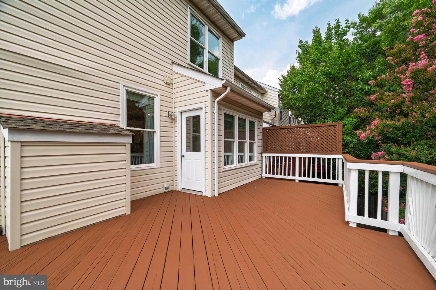 43715 Clemens Ter Property Photo 52