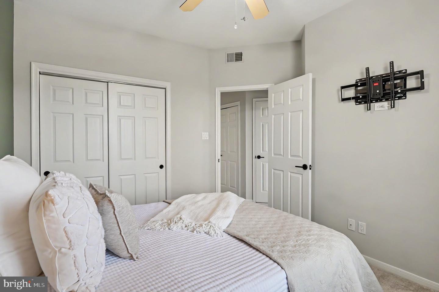 676 Gateway Dr Se #812 Property Photo 14