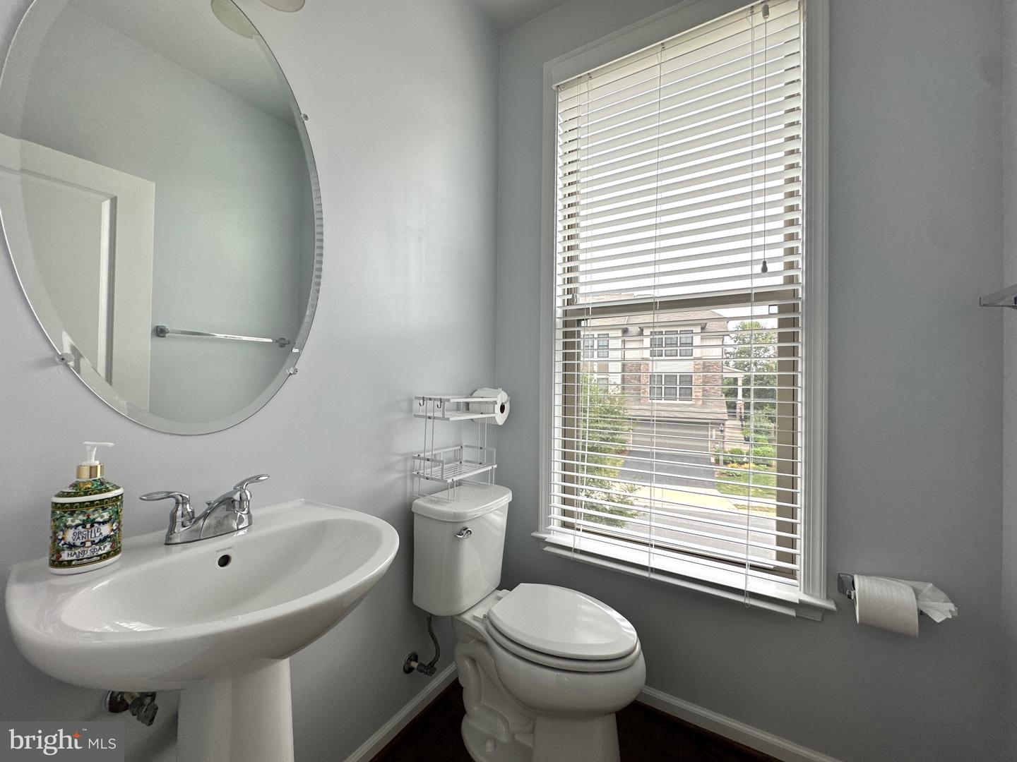 23451 Epperson Sq Property Photo 24