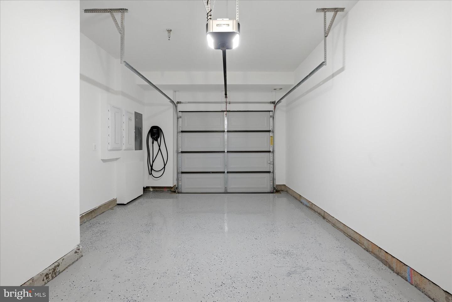 43728 Transit Sq Property Photo 14