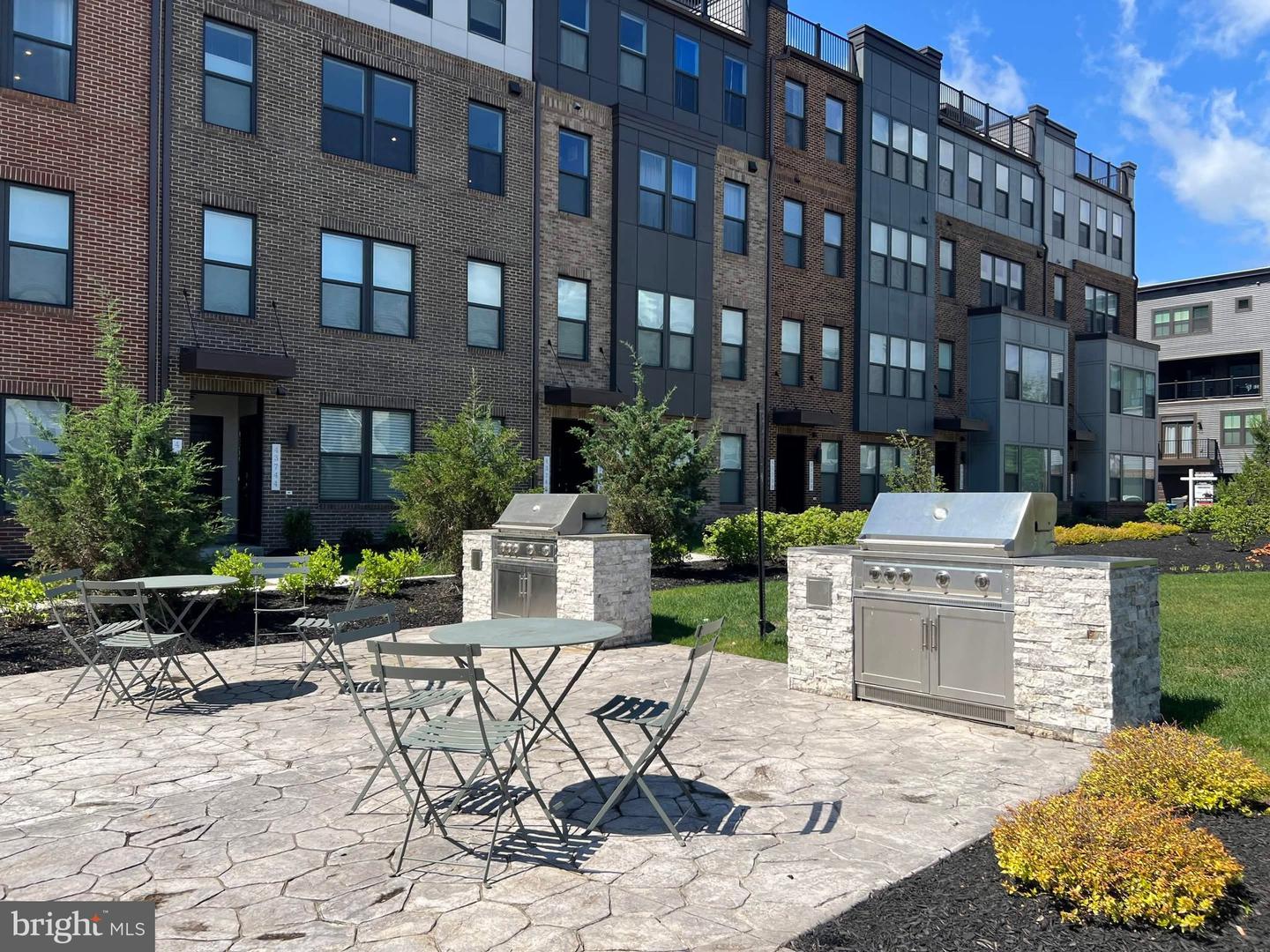 43728 Transit Sq Property Photo 17