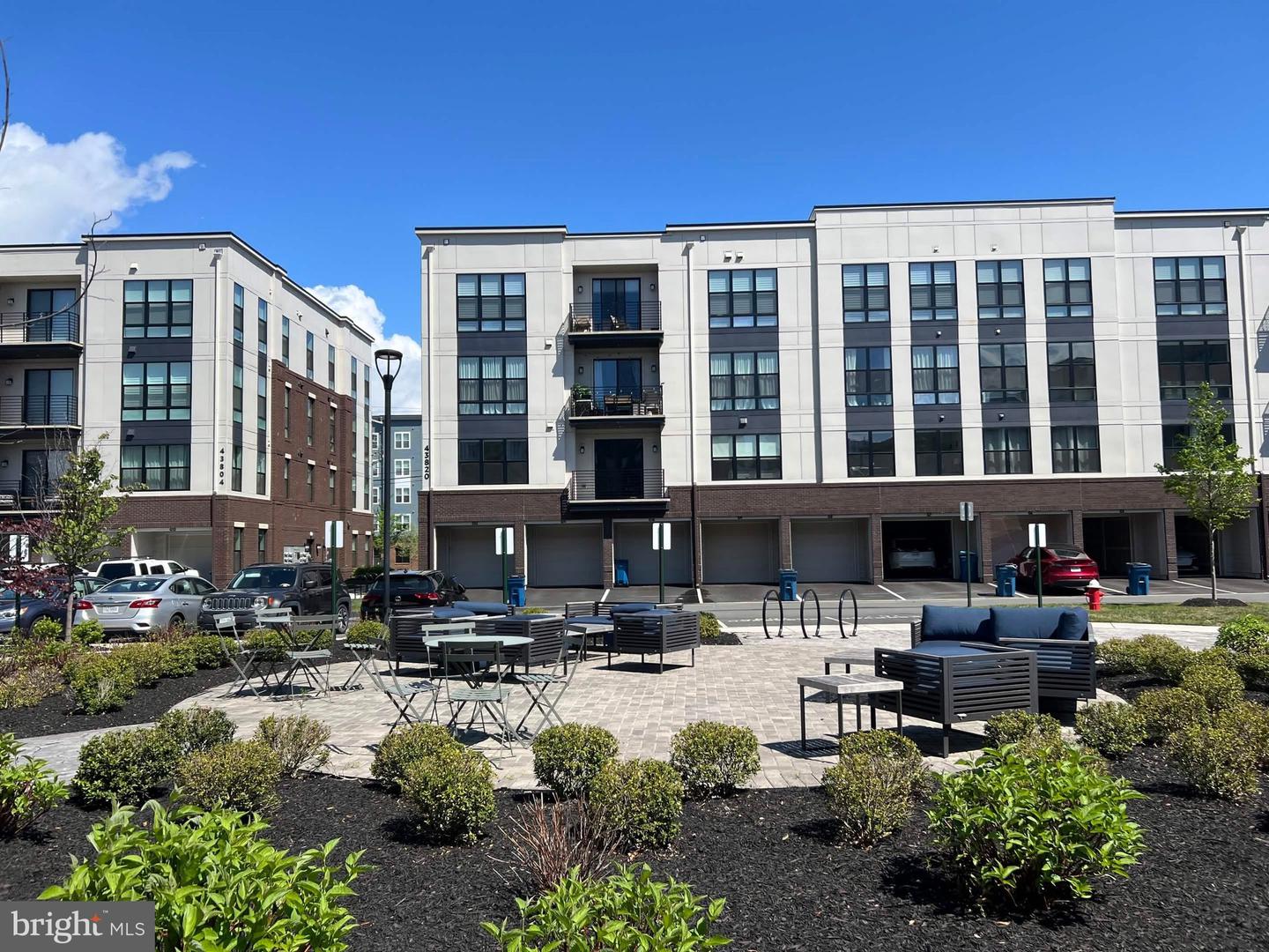 43728 Transit Sq Property Photo 18