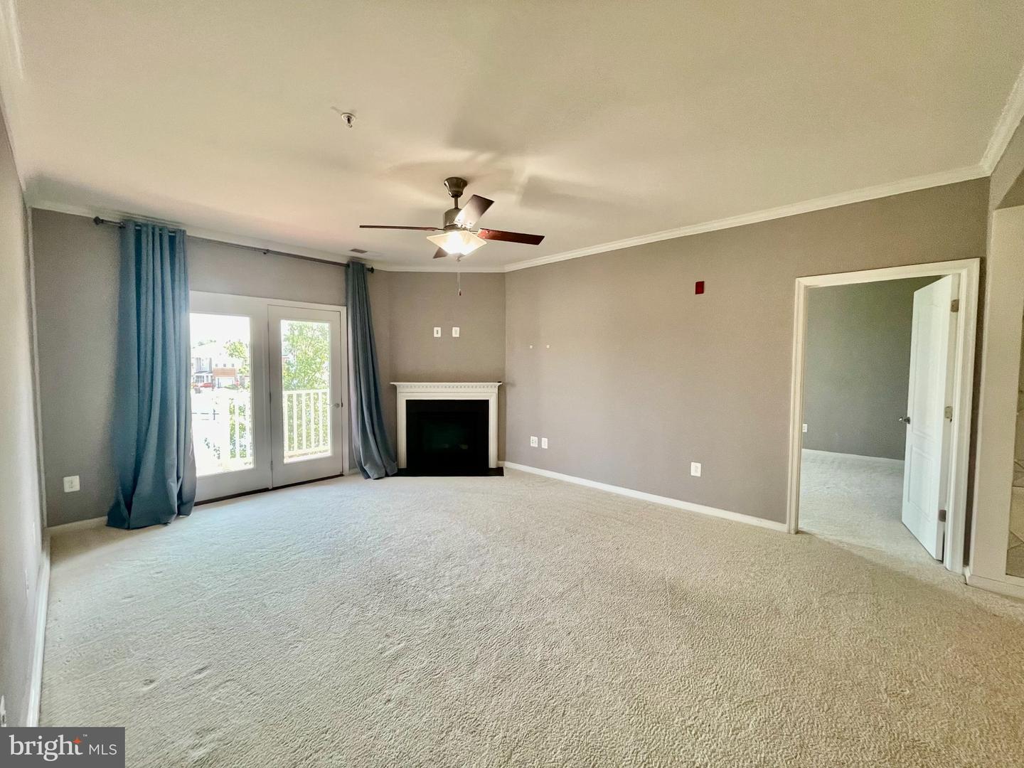 43138 Stillwater Ter #202 Property Photo 12