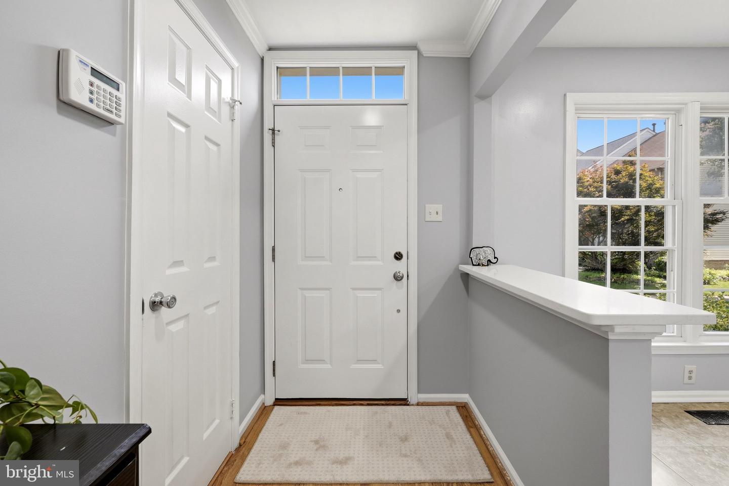 21140 Winding Brook Sq Property Photo 4
