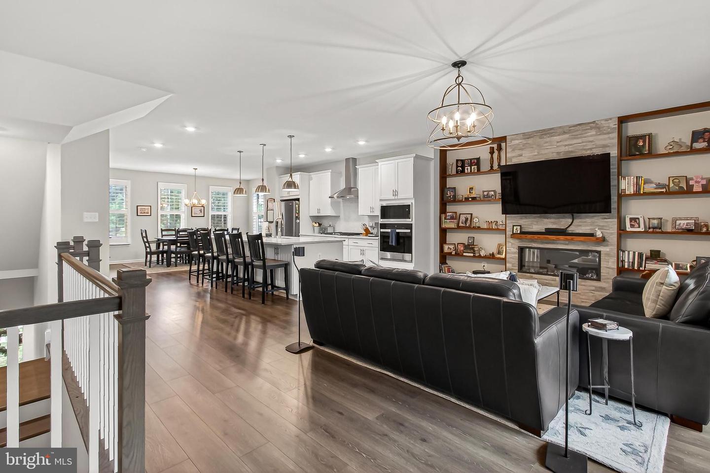 1700 Mocking Jay Ter Ne Property Photo 2