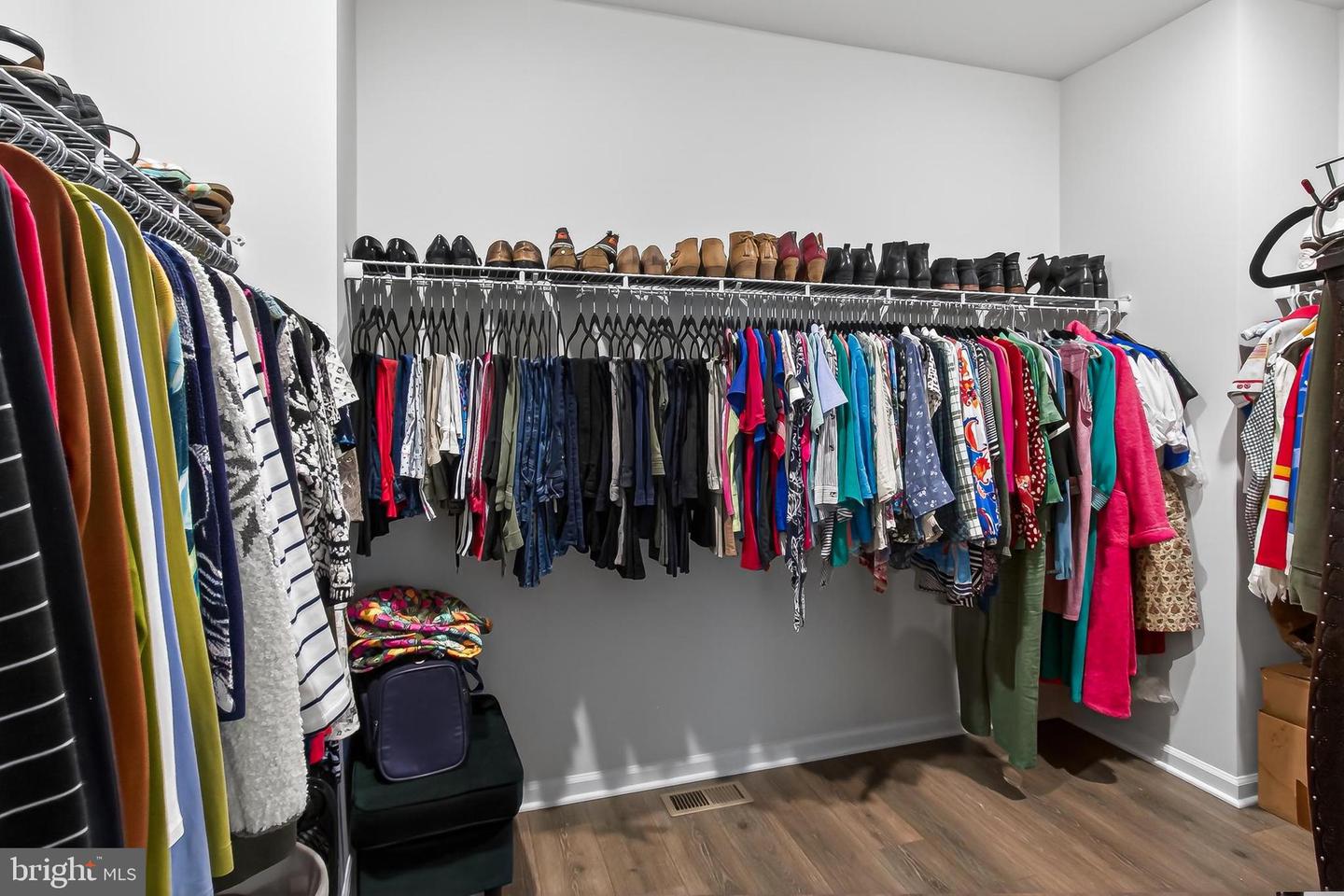 1700 Mocking Jay Ter Ne Property Photo 15