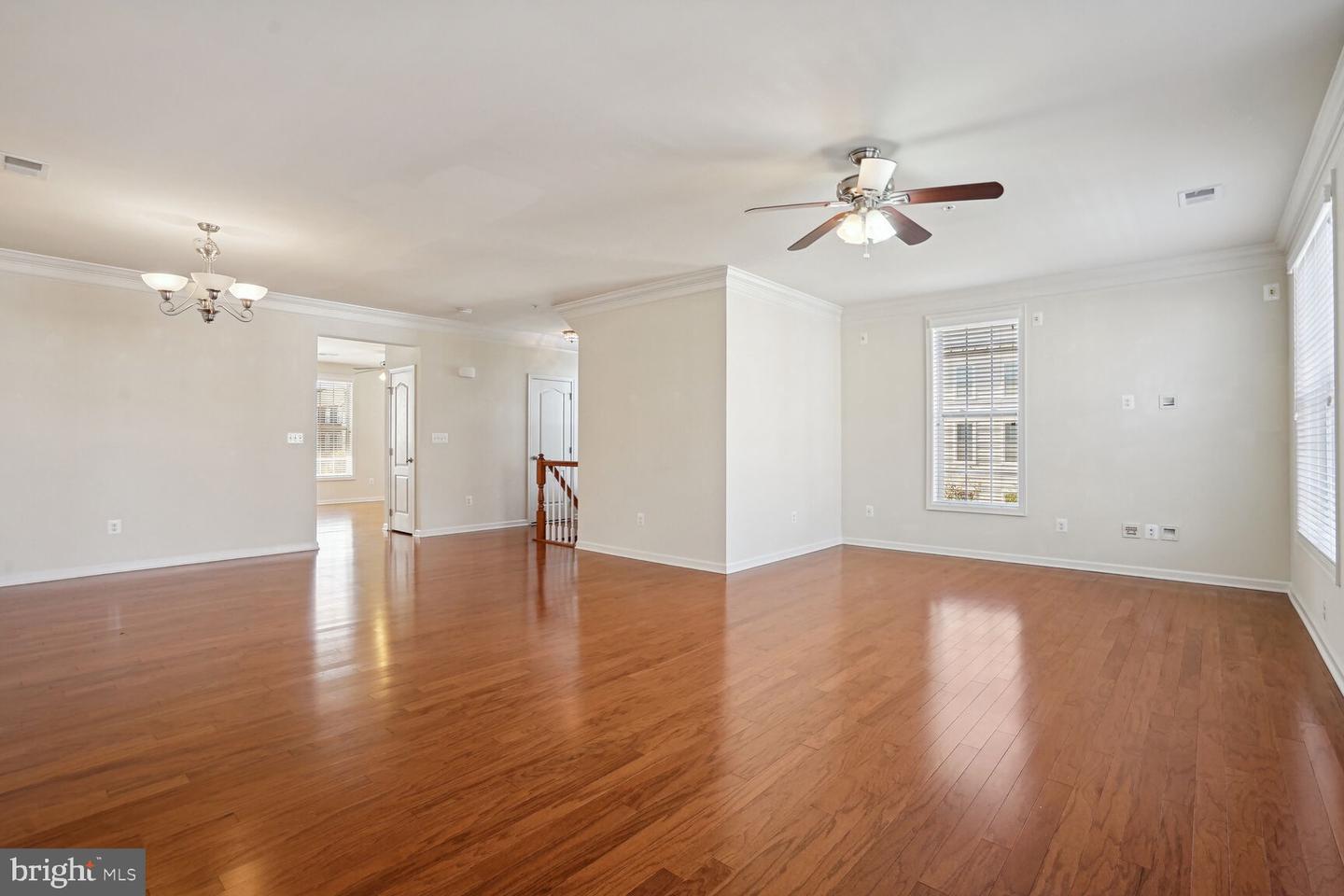 43085 Thoroughfare Gap Ter Property Photo 5