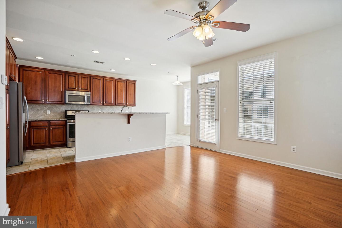 43085 Thoroughfare Gap Ter Property Photo 6