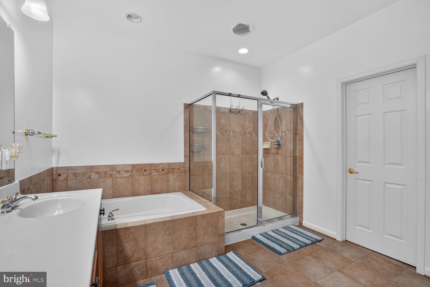 20369 Potomac Landing Ter Property Photo 45