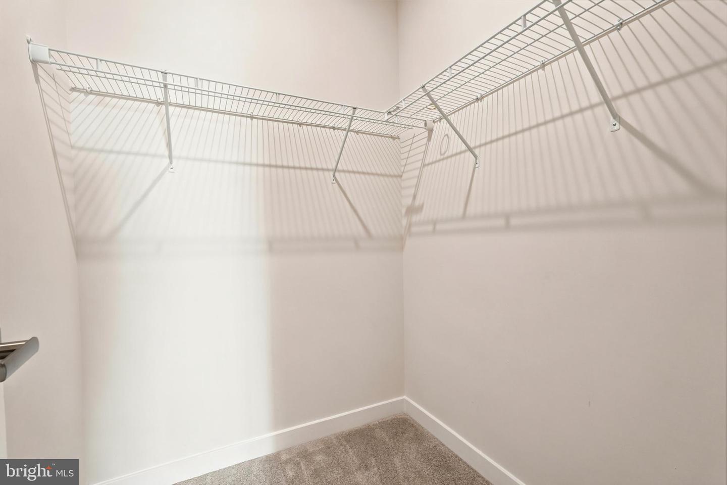 24274 Thurso Sq Property Photo 64