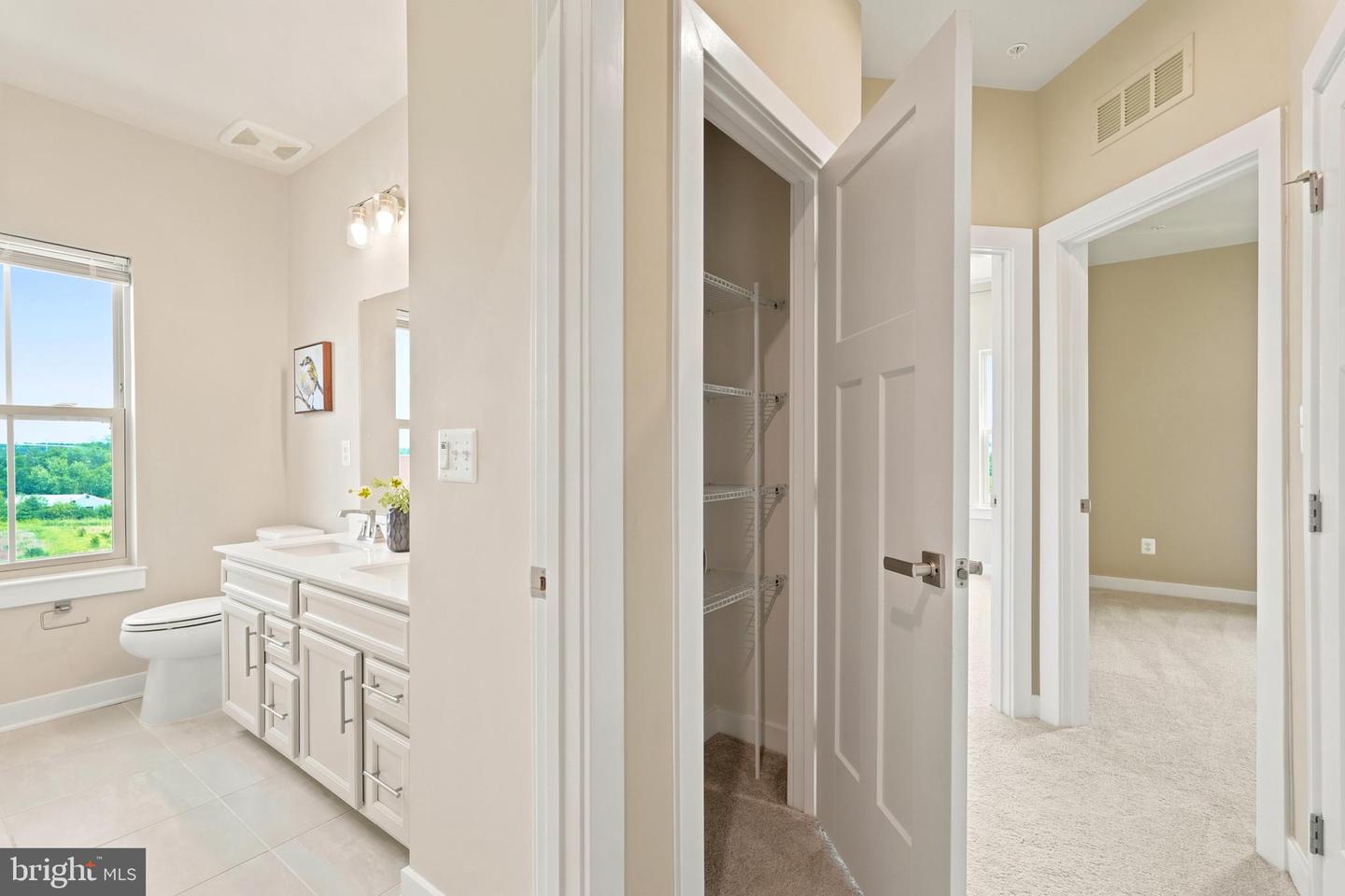 24274 Thurso Sq Property Photo 68