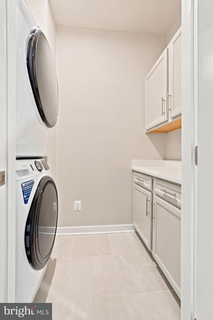 24274 Thurso Sq Property Photo 70